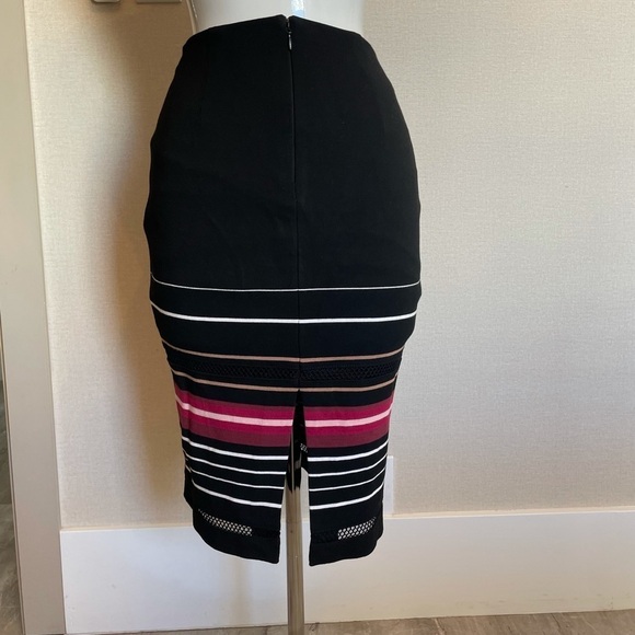 White House Black Market Midi Pencil Skirt - Picture 7 of 7